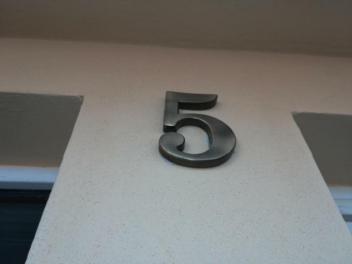 Five Villa Ludus Bagian luar foto